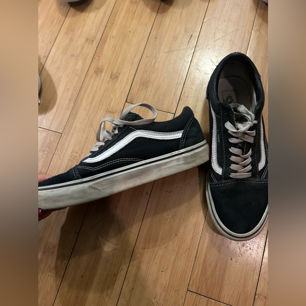 Vans!!! - Picture 2 of 3